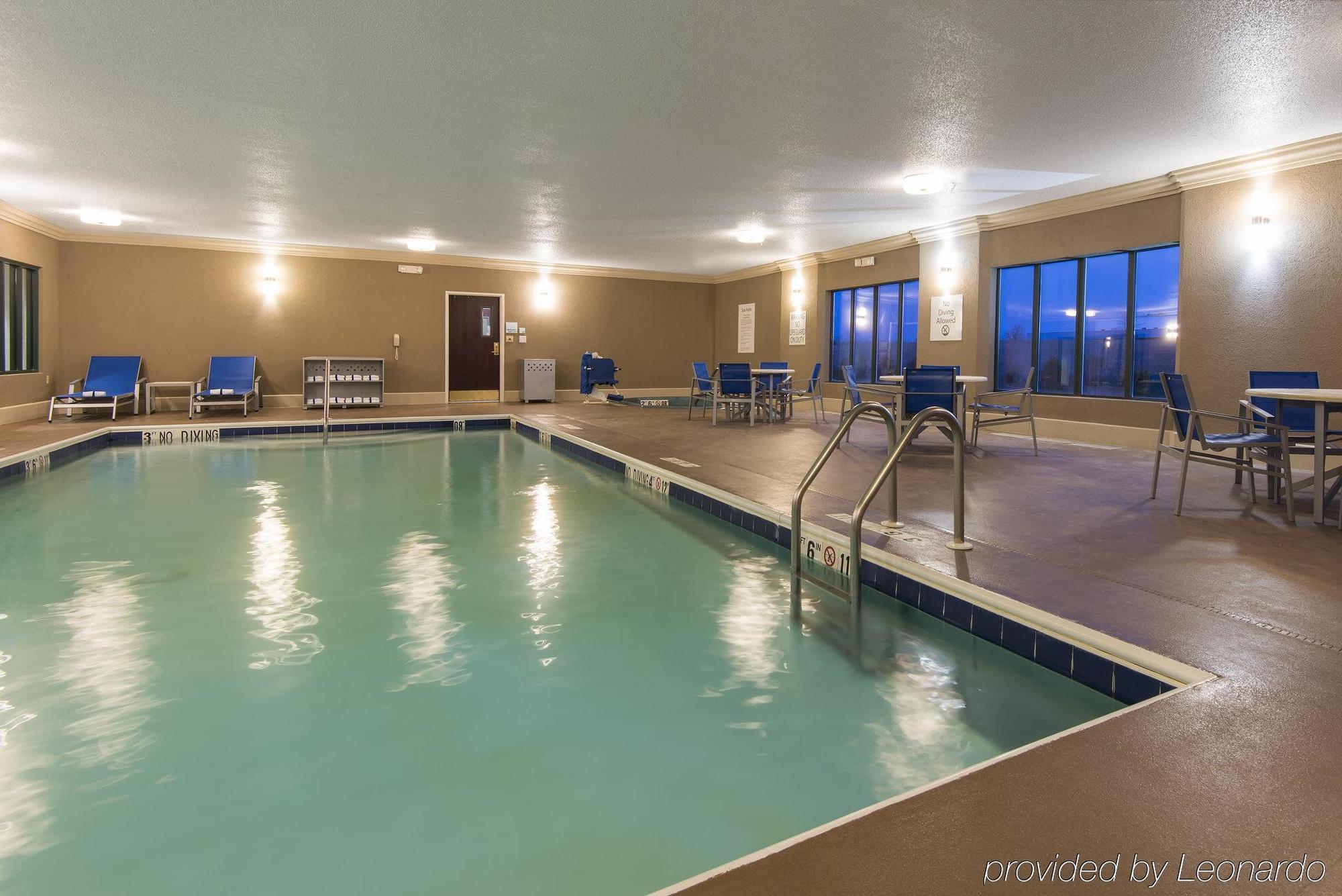 Holiday Inn Express Gas City By Ihg Eksteriør billede