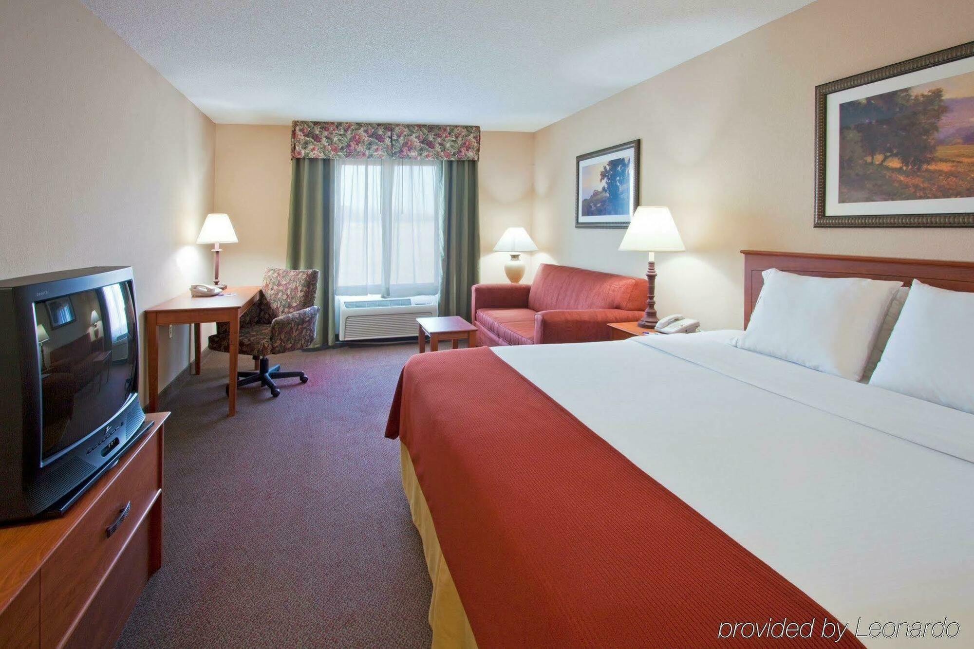 Holiday Inn Express Gas City By Ihg Eksteriør billede
